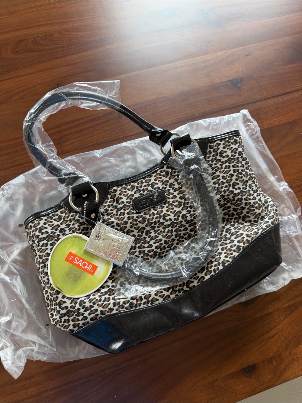 SACHI Leopard Print Shoulder Tote in Brown and Black